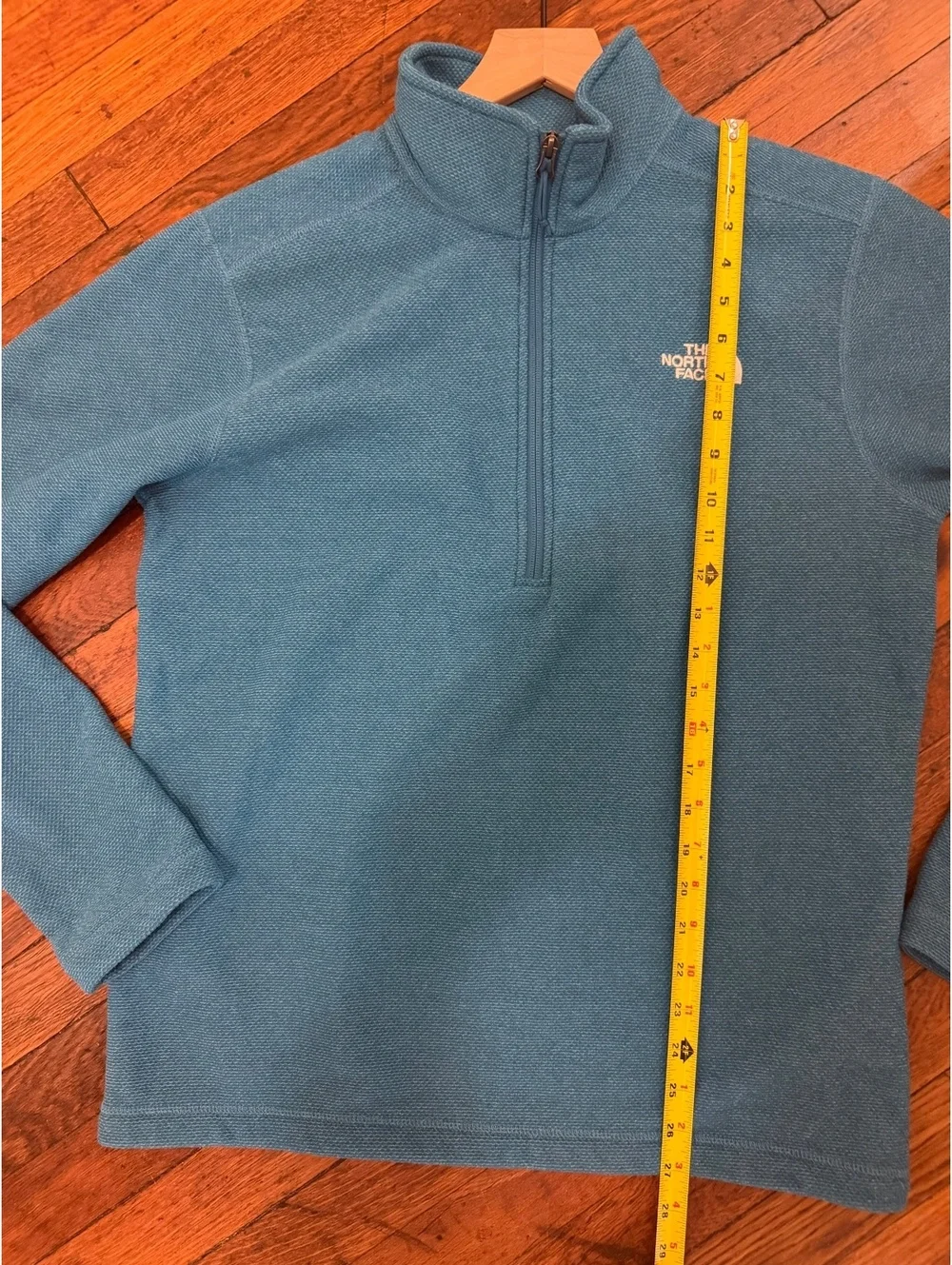 The North Face Textured Cap Rock Long Sleeve 1/4 Zip Pullover
